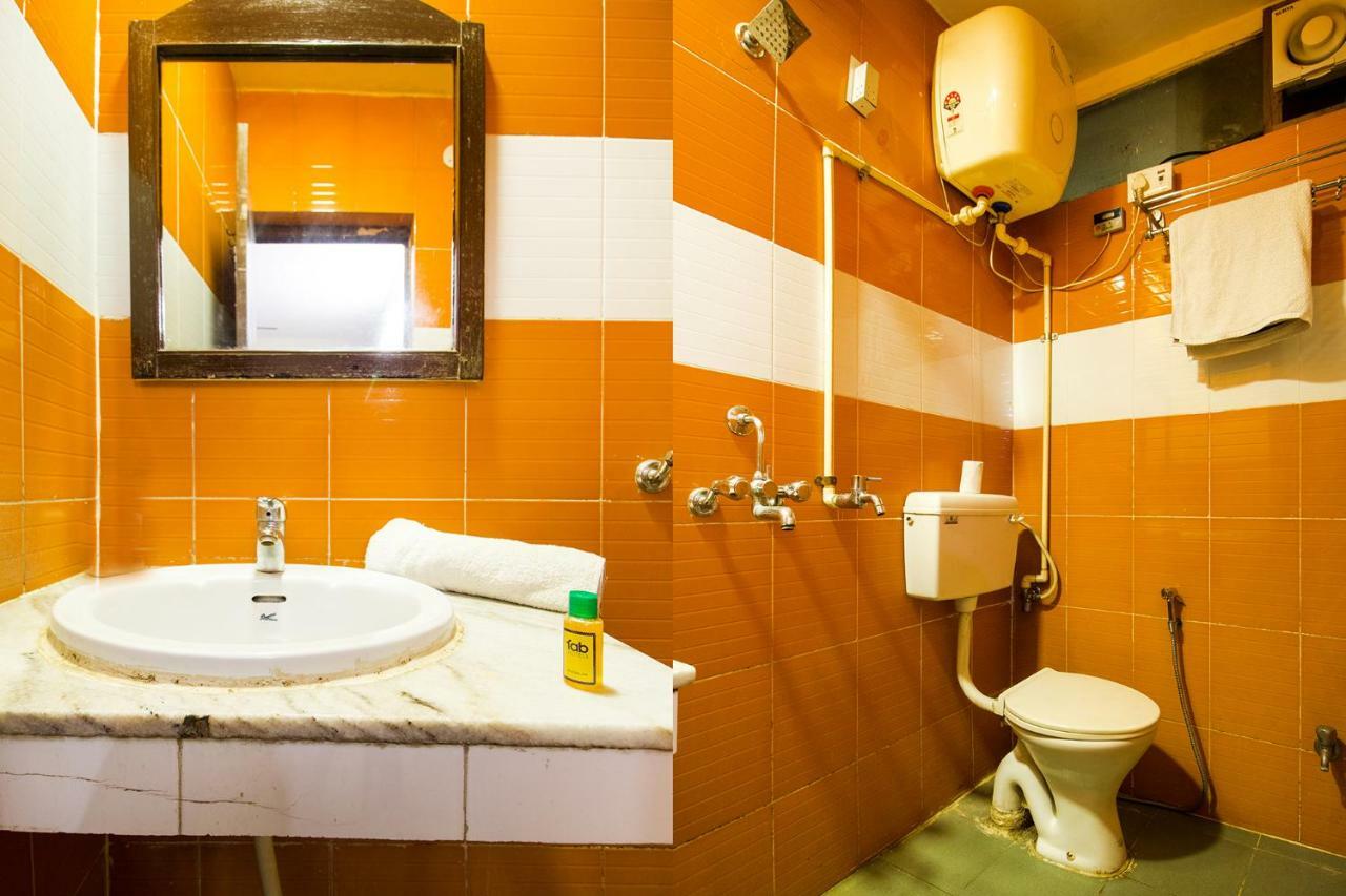 Hotel Ashrey Dehradun Zewnętrze zdjęcie