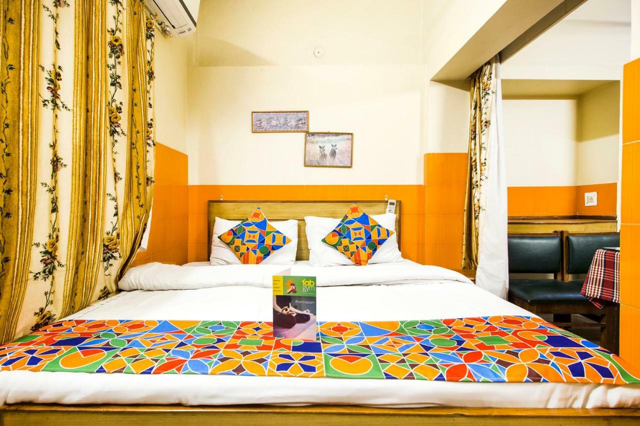 Hotel Ashrey Dehradun Zewnętrze zdjęcie